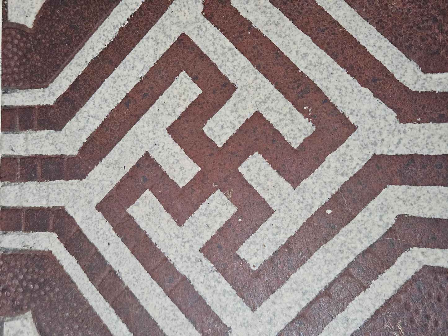 Rare German FLOOR Tile with Swastika - German maker:
Villeroy & Boch Mettlach.