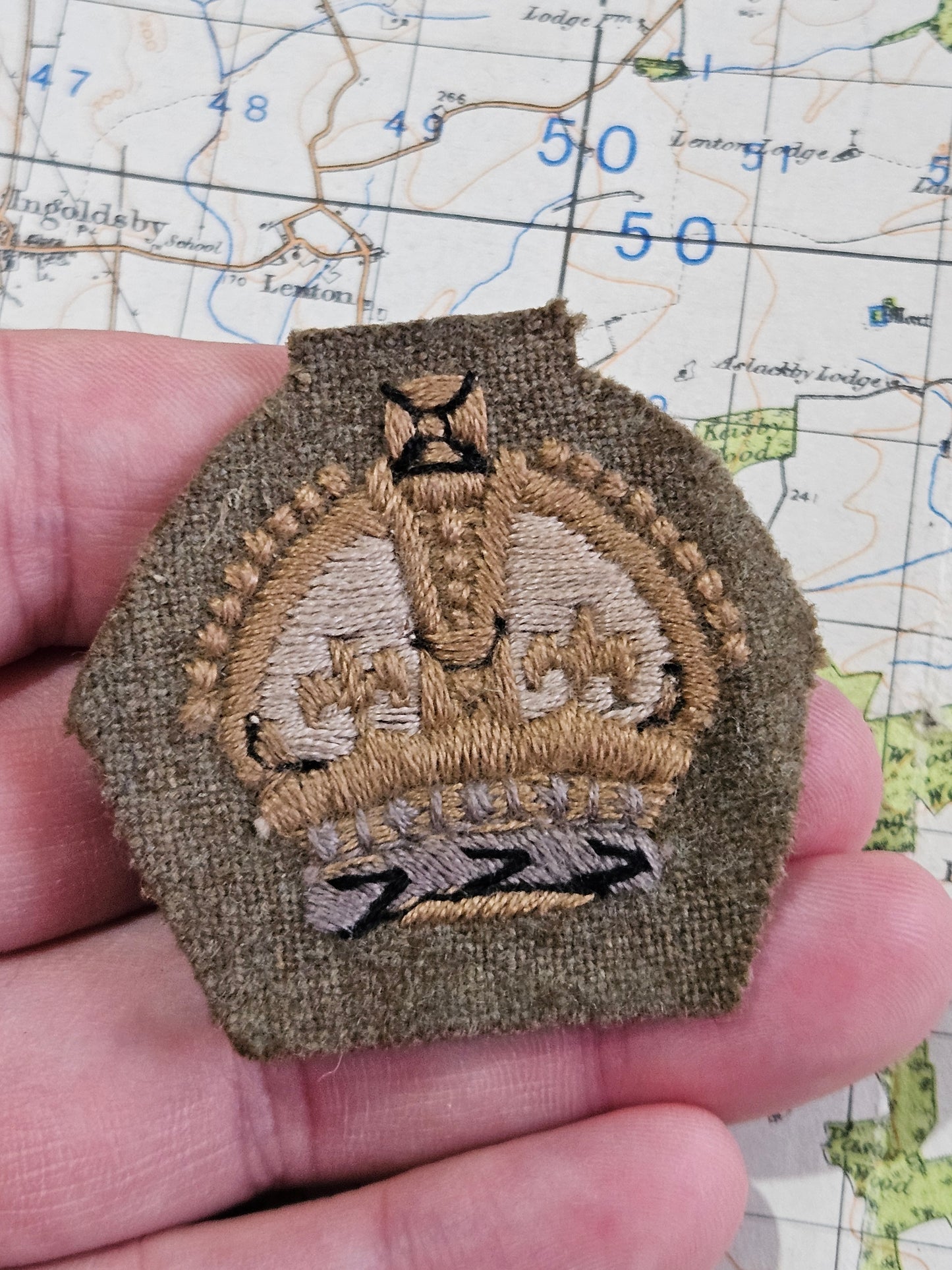 British Army WW2 WO 3 Warrant Officer 3rd Class Cloth Rank Badge, Single.