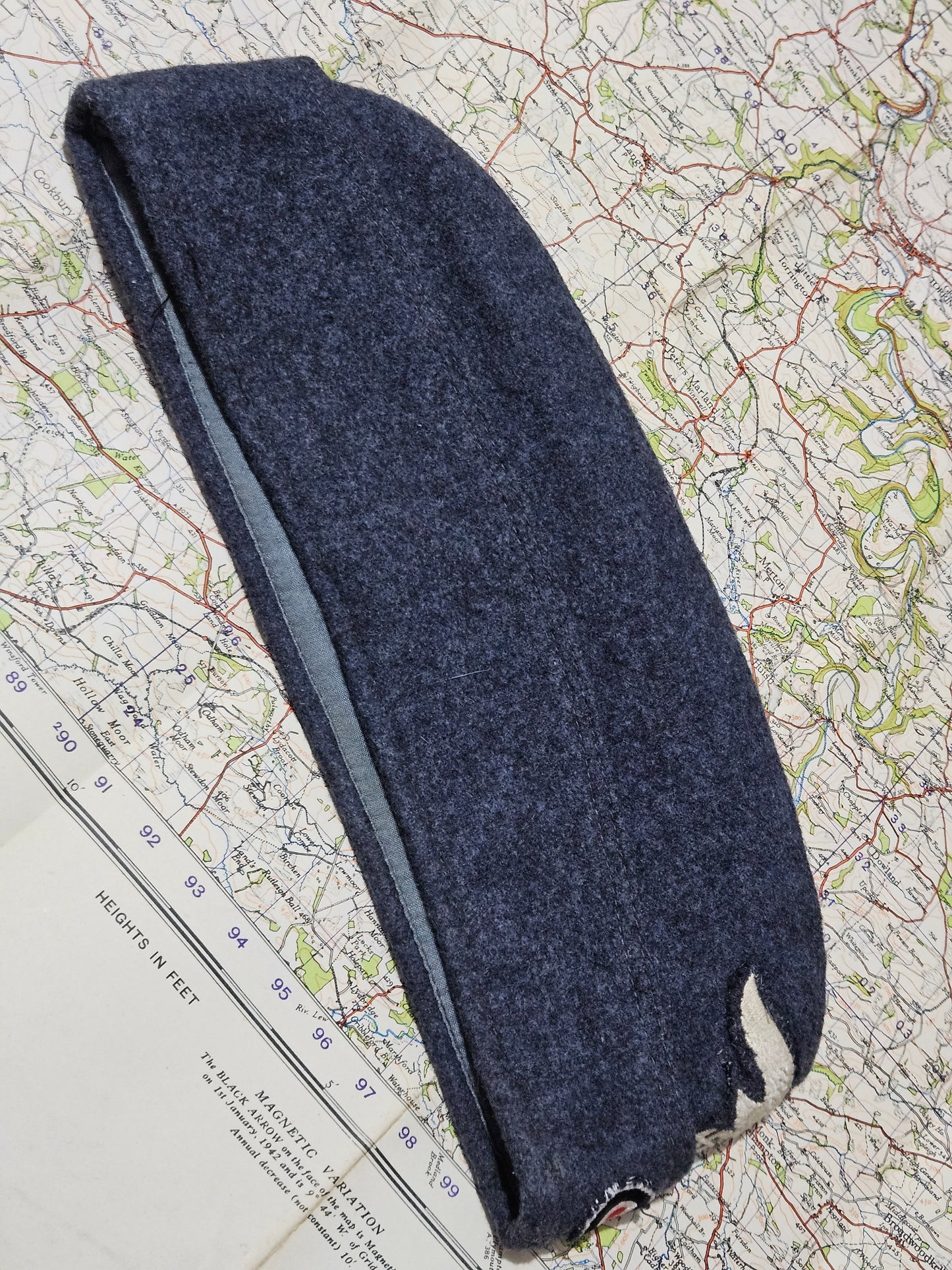 Great quality Reproduction WW2 German Luftwaffe Blue M40 side cap.