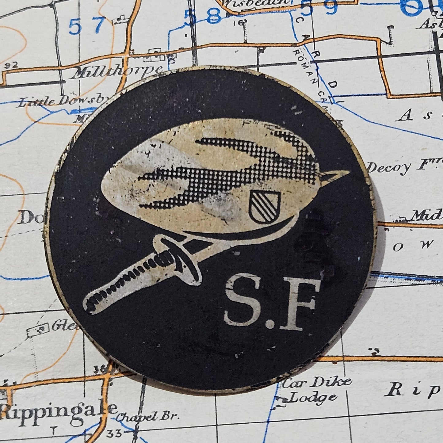 Vietnam War Tinny "Beer Can" Badge - Special Forces.