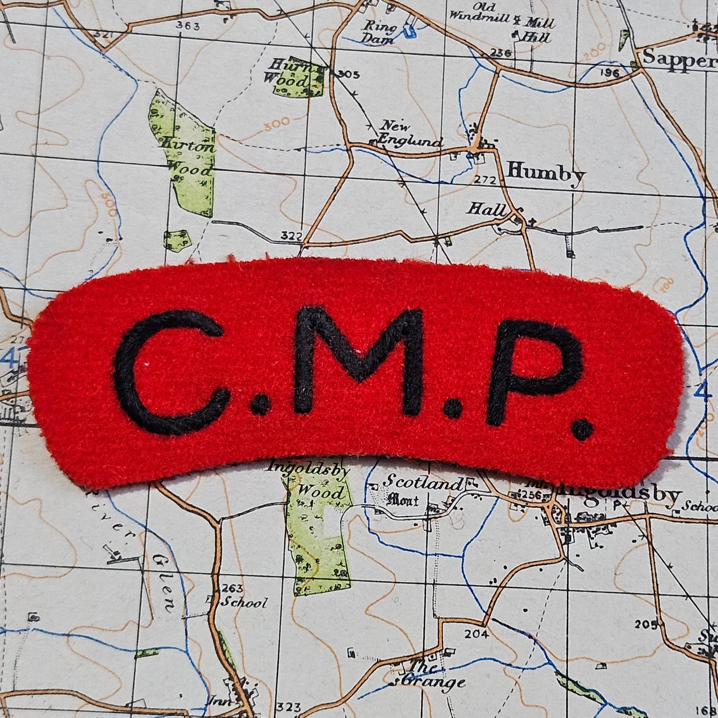 Britiah Army, Corps Of Military Police Cloth Shoulder Title