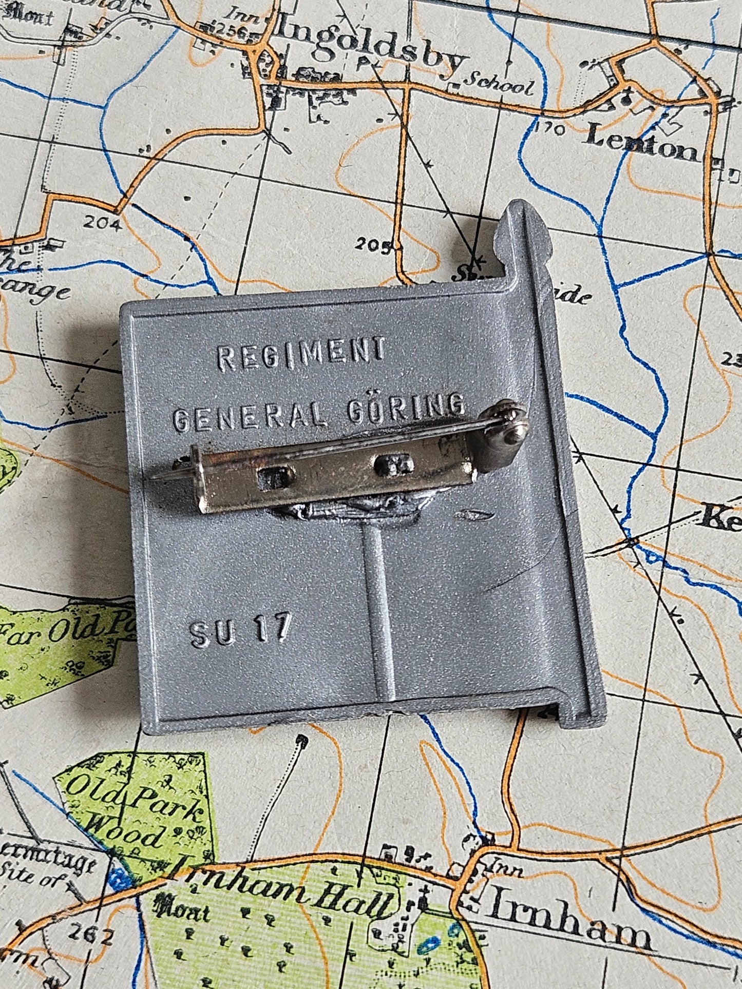 WW2 German Flag Day Badge - "Tinnie"