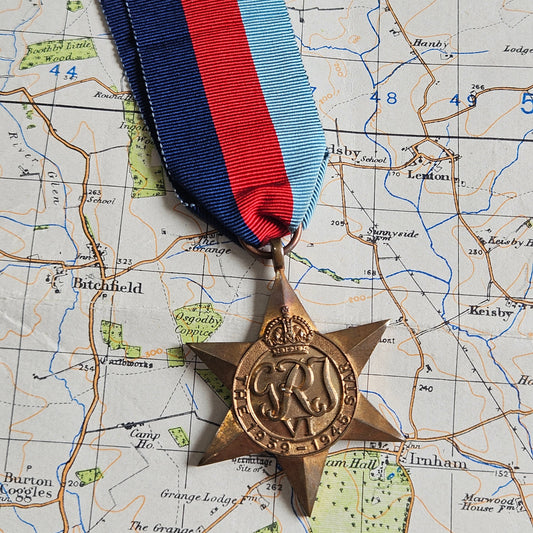 Original WW2 1939-45 Star Medal with ribbon.