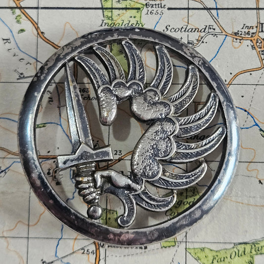 French Coinderoux Paratrooper Beret Military Badge.