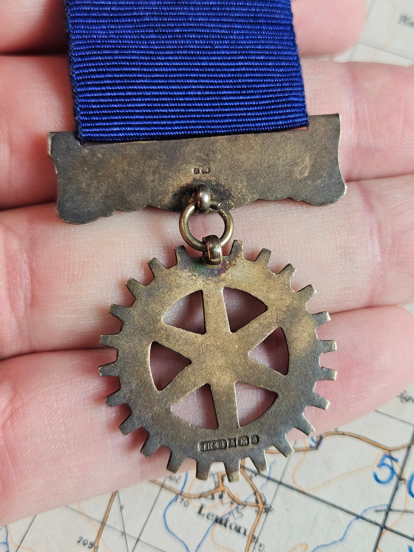 Vintage Rotary International Past President Selkirk Silver Hallmark Medal