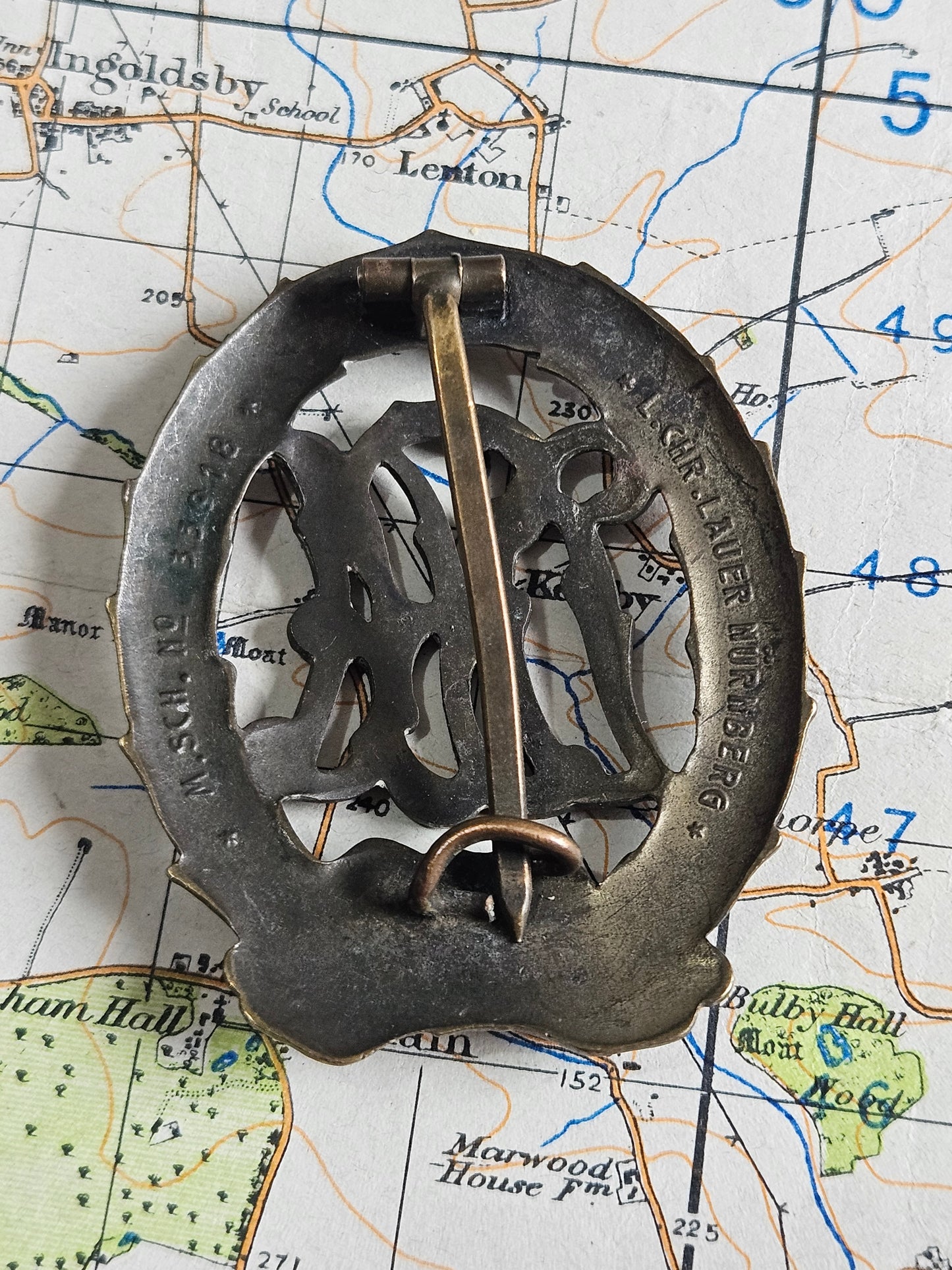 WW2 German DRA Award Medal / Badge.