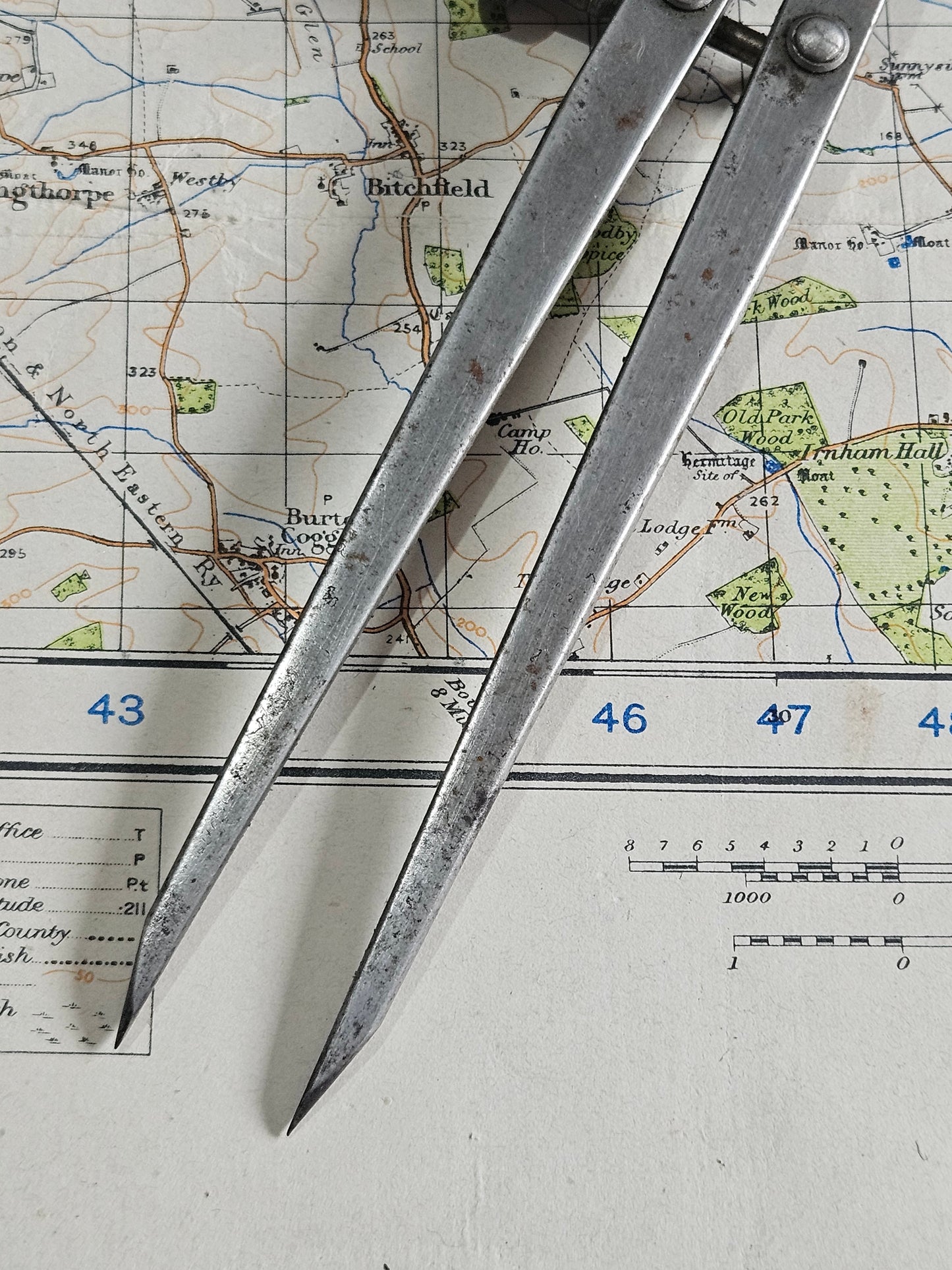 Moore and Wright Spring Joint Internal Caliper - Military Issued 1975.