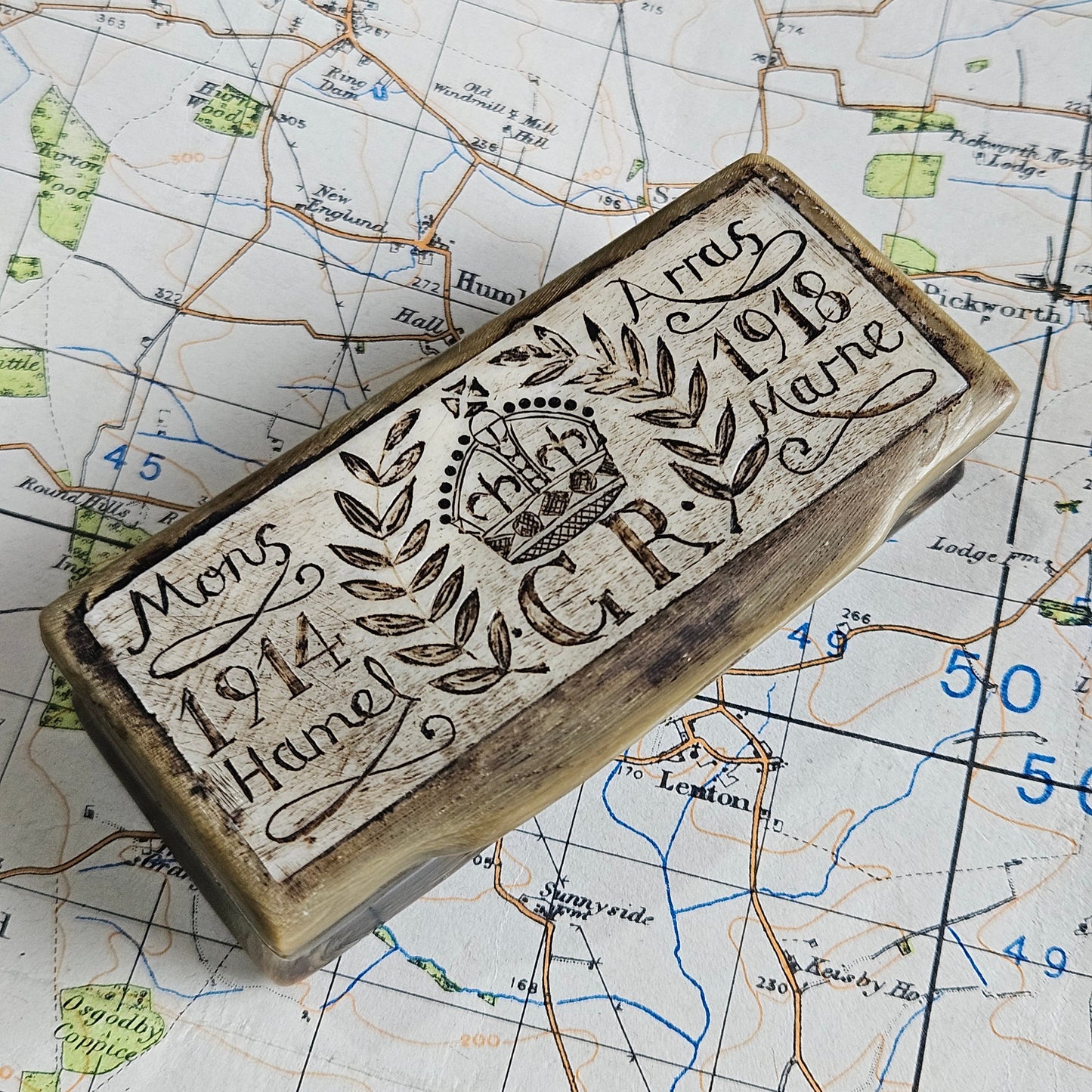 WW1 Trench Art Snuff Box, Hand Carved.