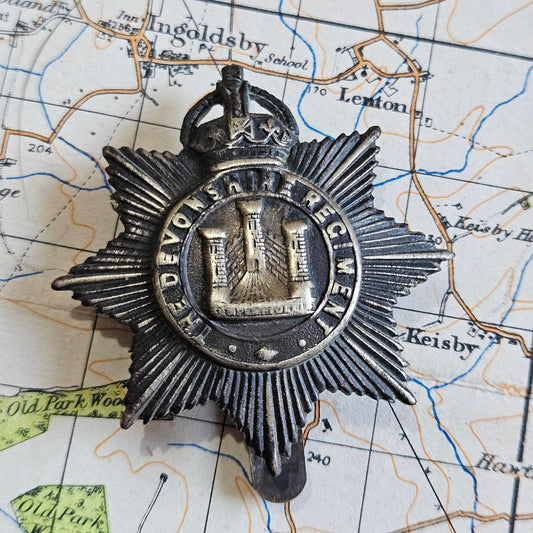 Devonshire Regiment Economy Cap Badge By J R Gaunt