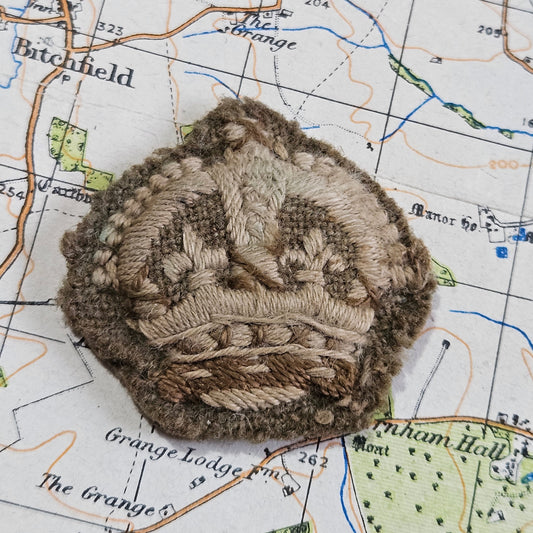 WW2 British Army Officers Cloth Insignia Crown Pips, Padded.
