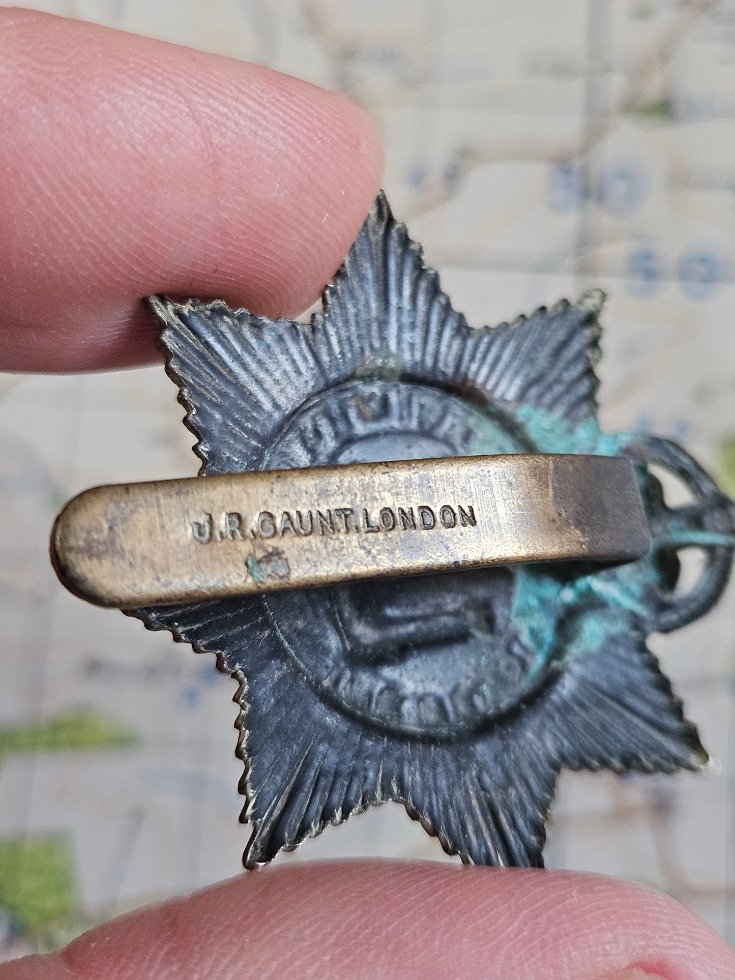 Devonshire Regiment Economy Cap Badge By J R Gaunt