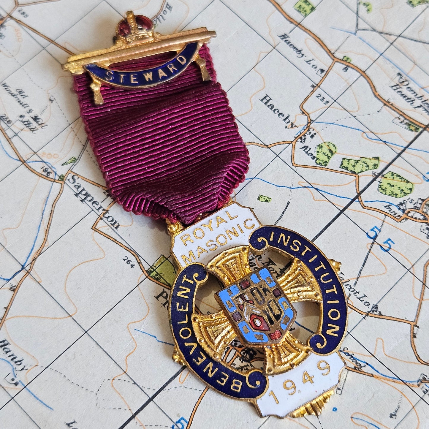 Vintage Royal Masonic Steward medal 1949, Benevolent Institution.