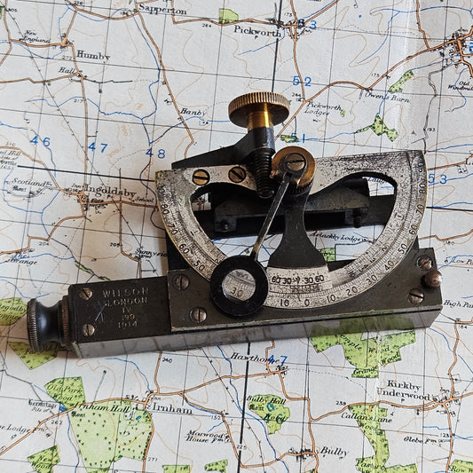 Vintage WW1 Wilson Clinometer 1914, Mark IV. Dated. Military Issue Crows Foot.