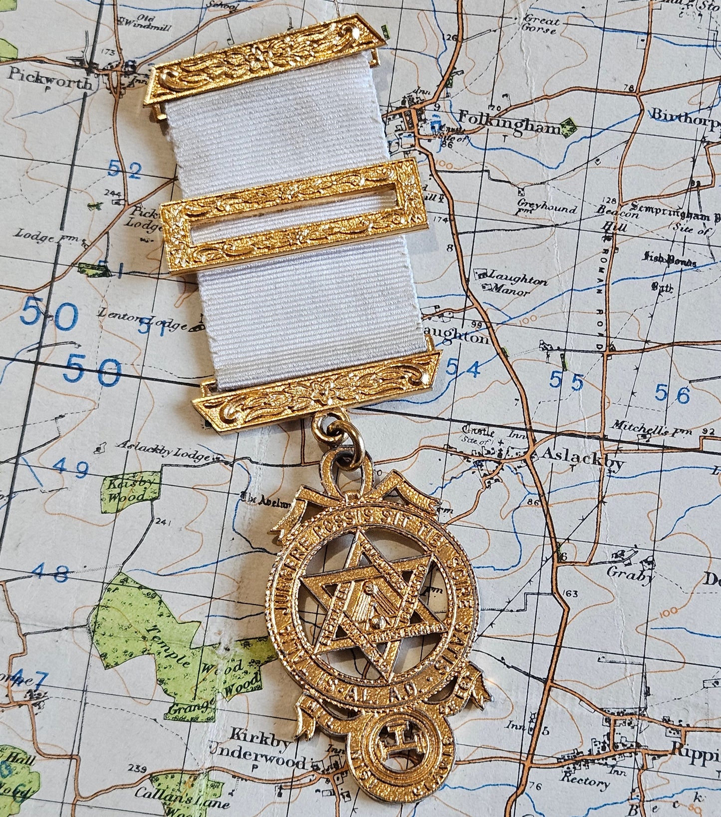 Masonic Royal Arch Companions Breast Jewel Medal